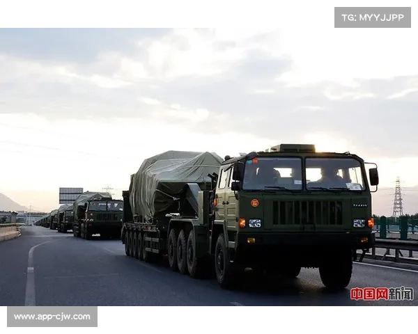 车队装备运输延误两小时，机械师通宵调试备用战车